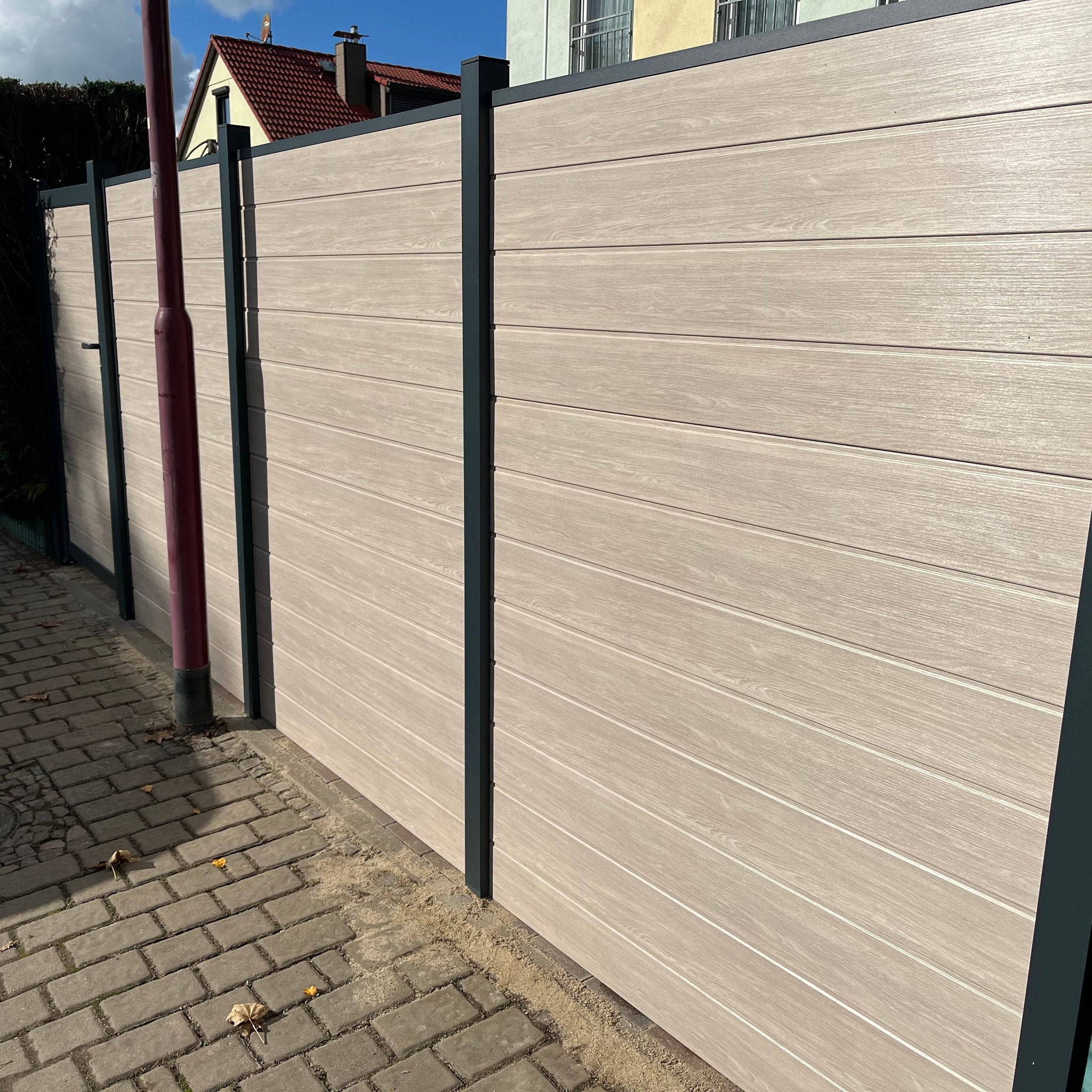 Easy Sichtschutzzaun Kunststoff - Sheffield Oak light Klassische Optik