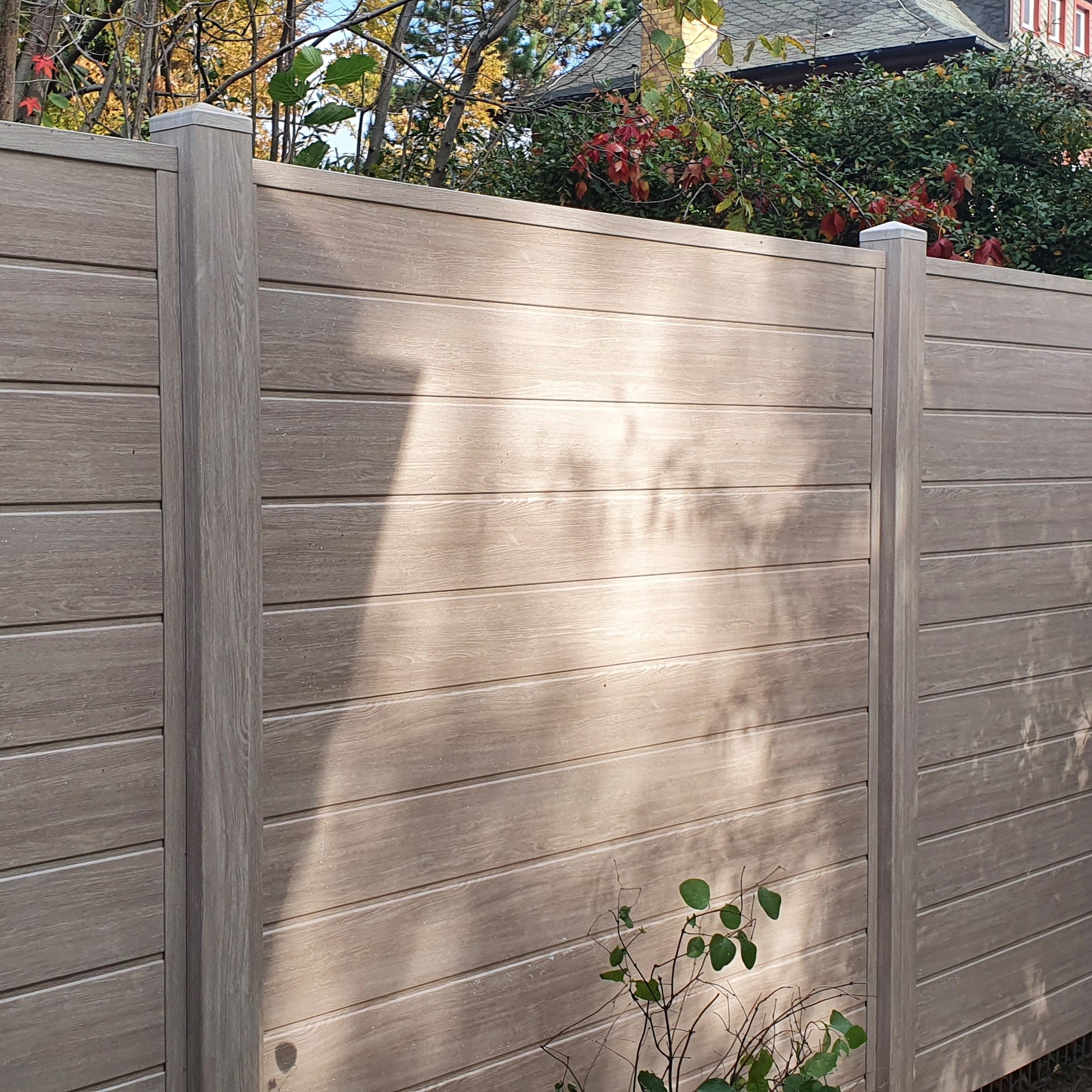 Sichtschutzzaun Kunststoff - Sheffield Oak light Klassische Optik